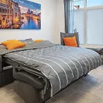 דירה City Apartment