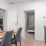 City Apartment *